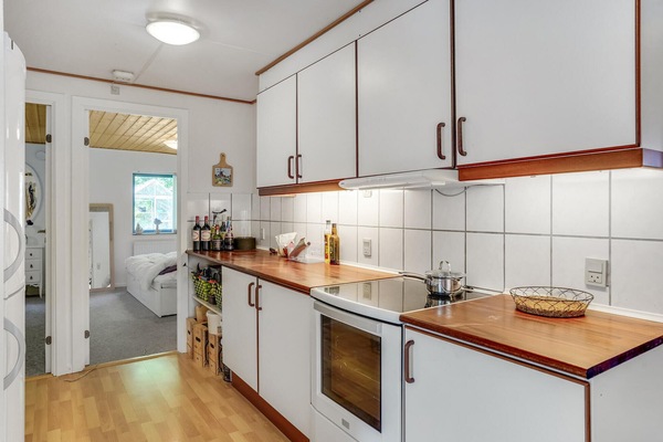 Liesi, astianpesukone, kahvin-/teenkeitin