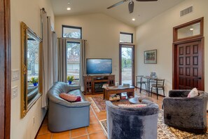 Smart TV, fireplace, books
