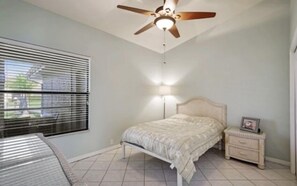 3 habitaciones, wifi gratis y ropa de cama 