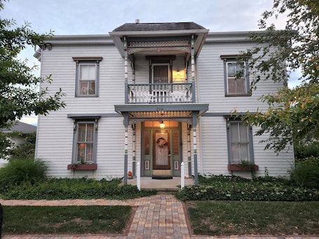 Fachada de la propiedad