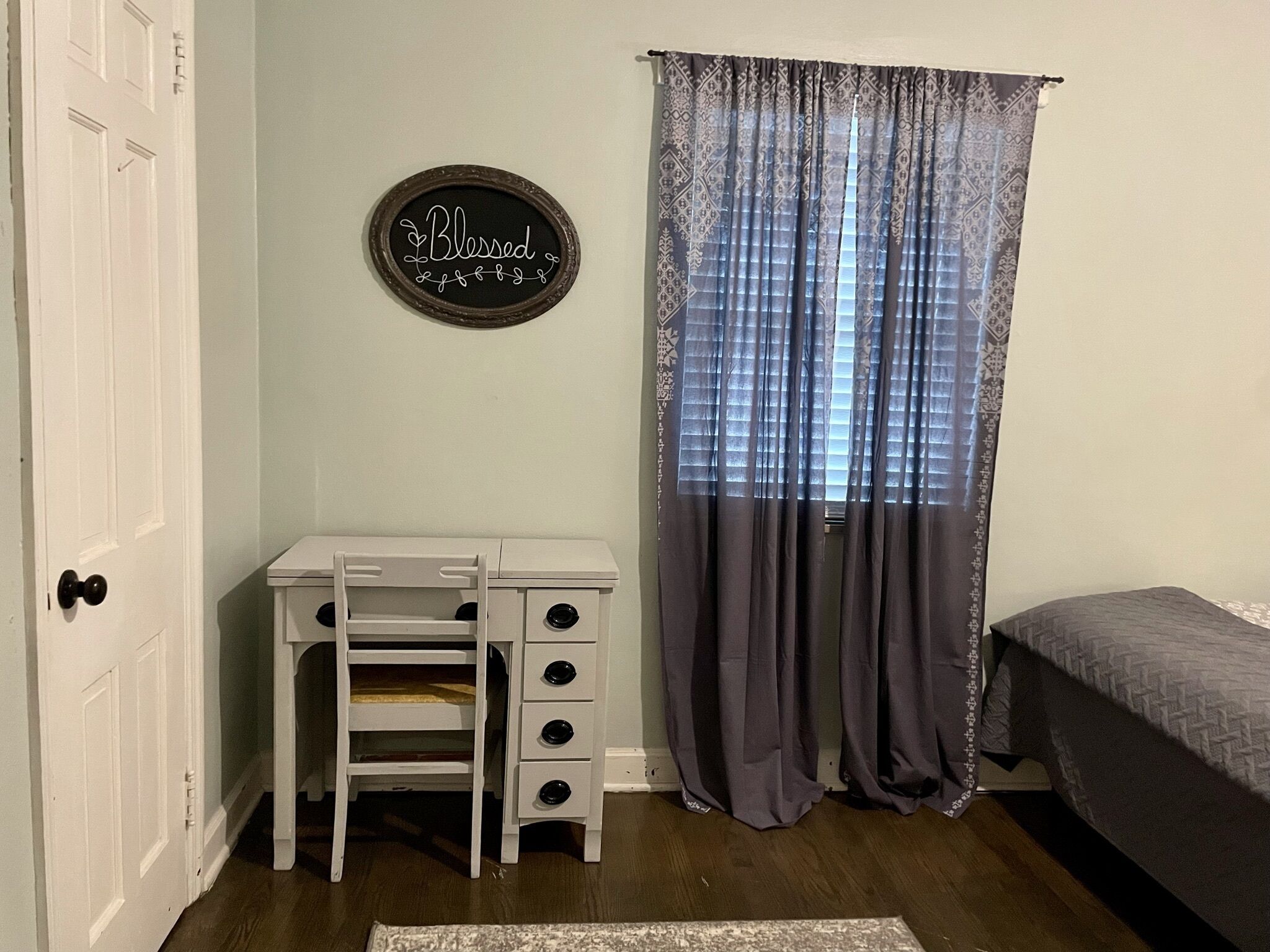 Roanoke Retreat- close to airport & downtown