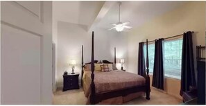 5 bedrooms, free WiFi, bed sheets