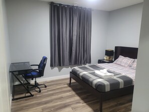 2 chambres, bureau, fer et planche à repasser, Wi-Fi gratuit