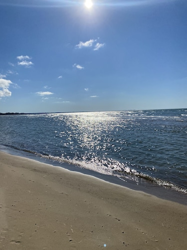 Spend time in the Sun and Sand at Cozy Cottage of Caseville.