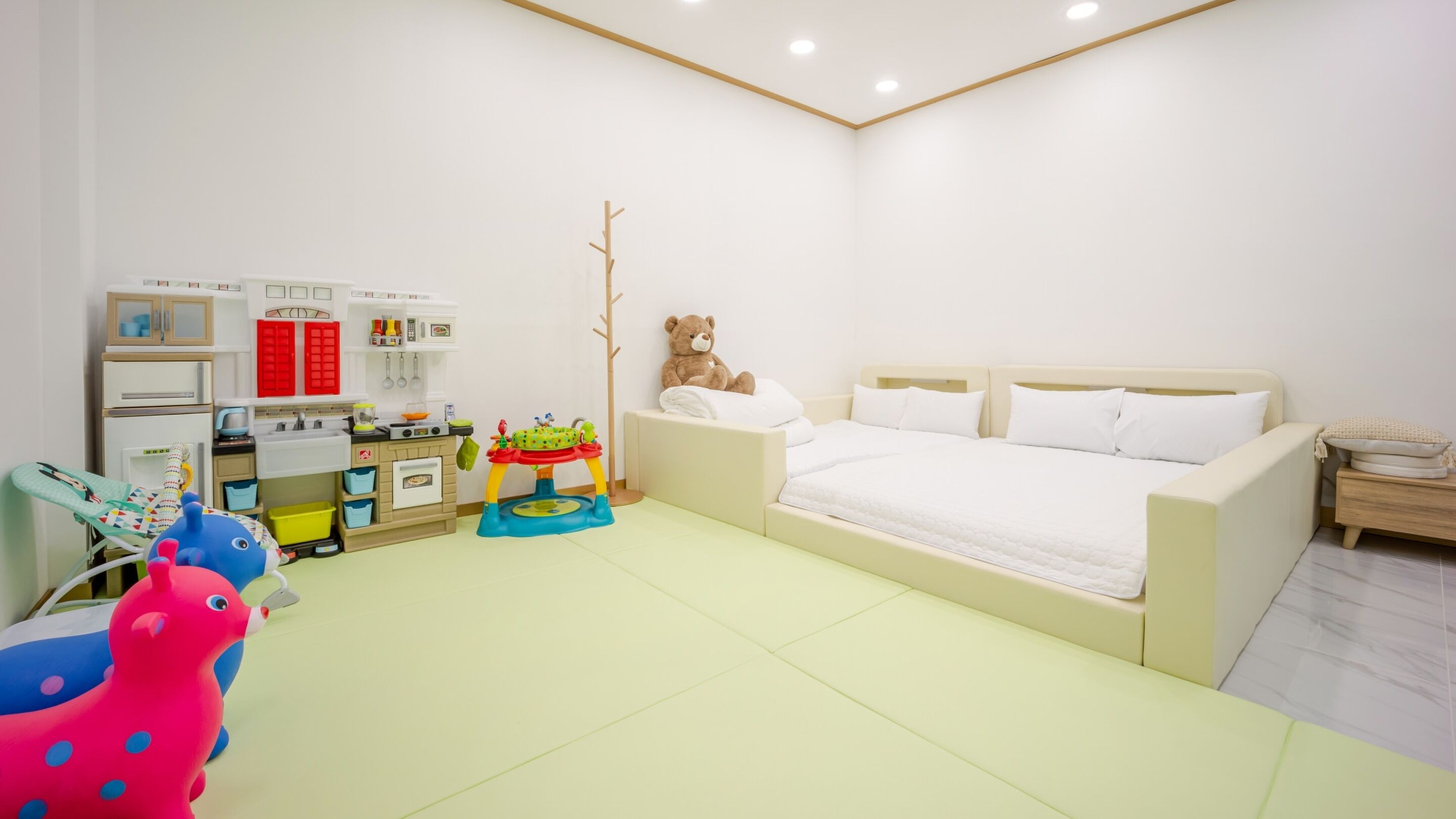 Basic Room, 1 Bedroom (Naet(Chorock)) | 1 bedroom, free WiFi