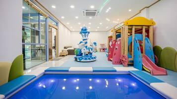 Rom – basic, 1 soverom (Saet(Parang,Kid, Poolvilla)) | 1 soverom og wi-fi (inkludert)