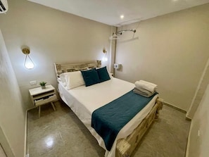 3 habitaciones, tabla de planchar con plancha y wifi gratis