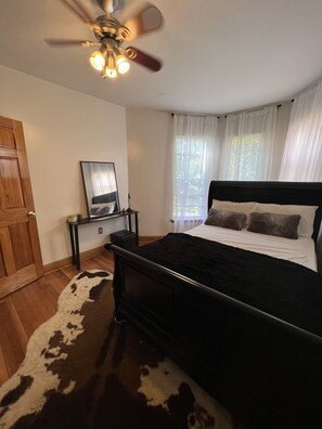 1 bedroom, desk, free WiFi