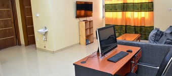 (Ref103)PEACEFUL , SECURED 2 FURNISHED BEDS AT CENTER OF OUAGA,BURKINA FASO.