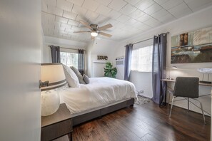 1 habitación, escritorio, tabla de planchar con plancha y wifi gratis 