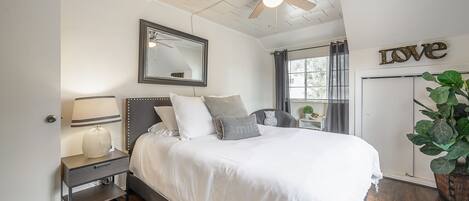 1 غرفة نوم ومكتب ومكواة/لوح كي وواي فاي مجانًا