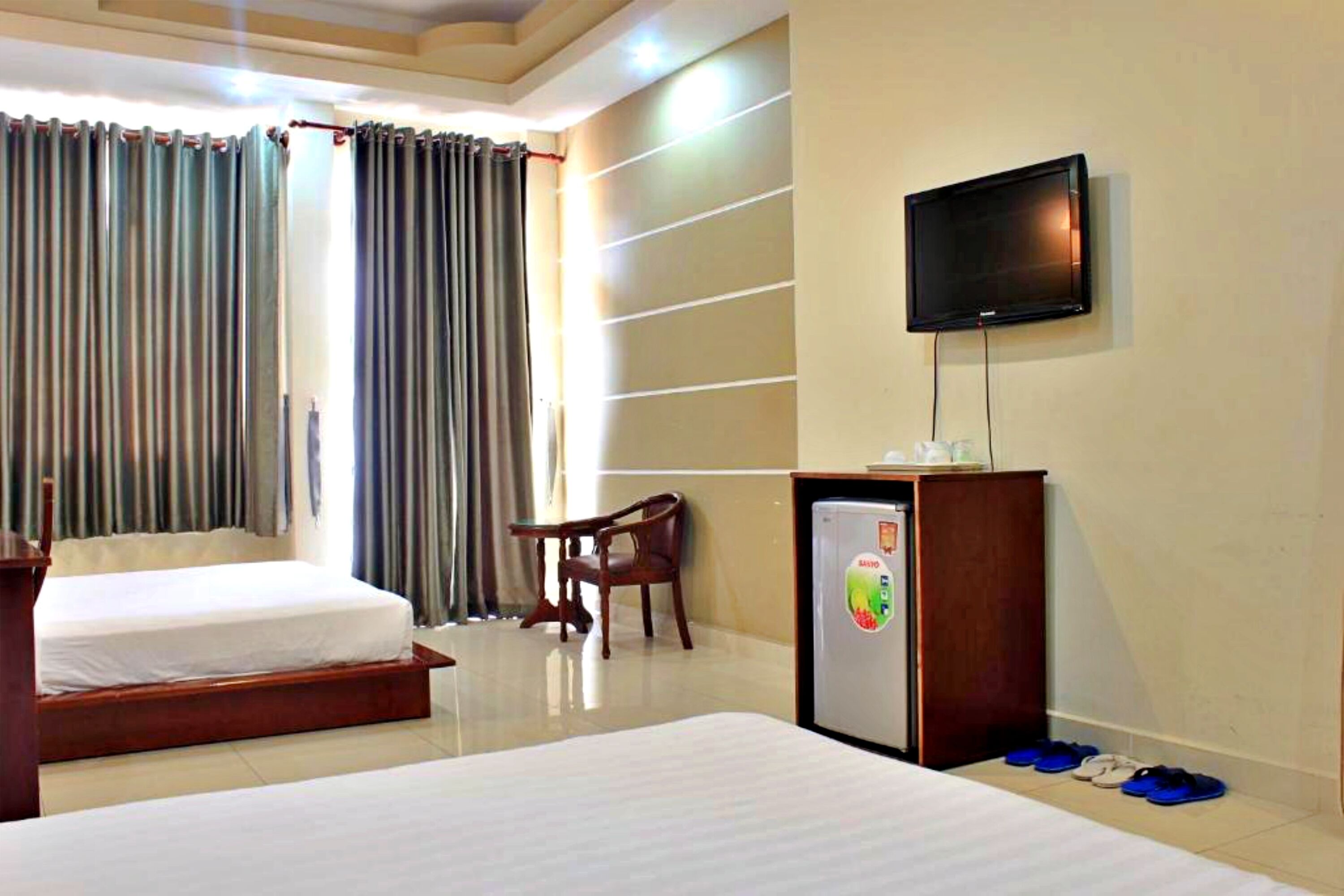 Superior Triple Room | Egyptian cotton sheets, premium bedding, minibar, desk