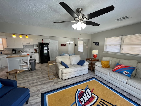 Smart TV, video games