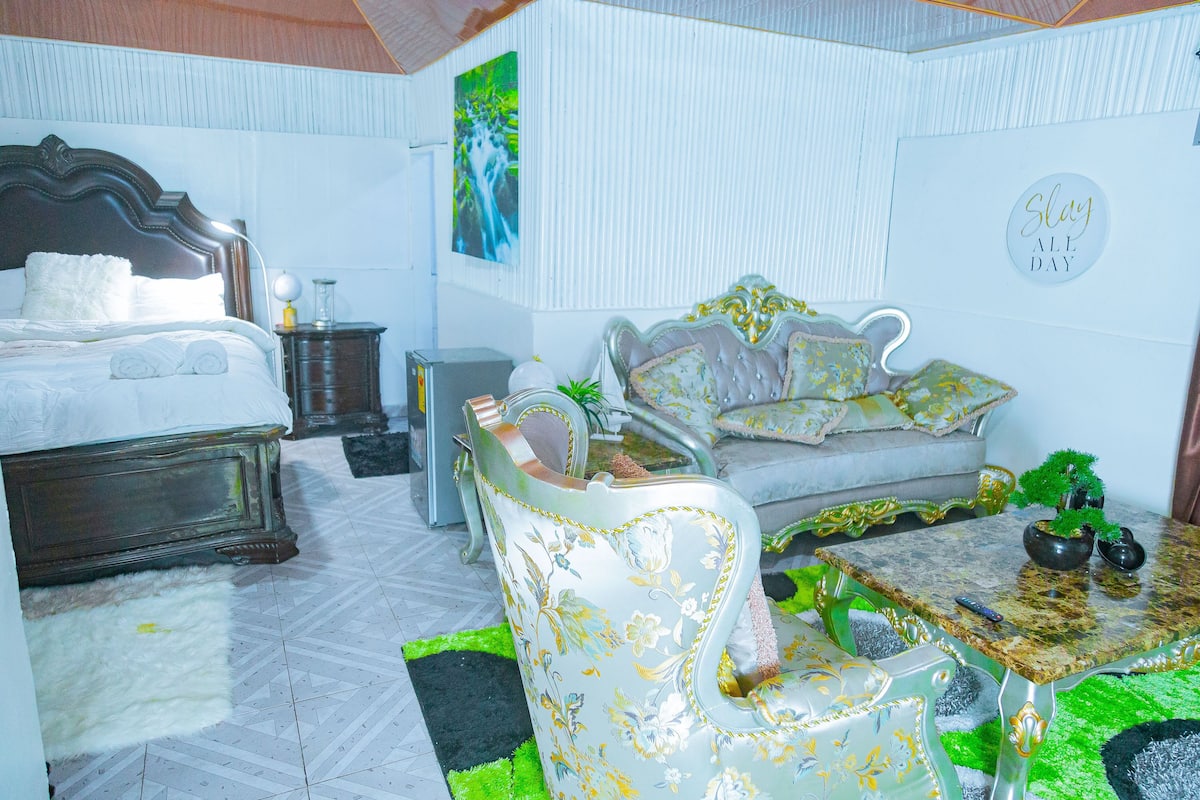 Classic Room