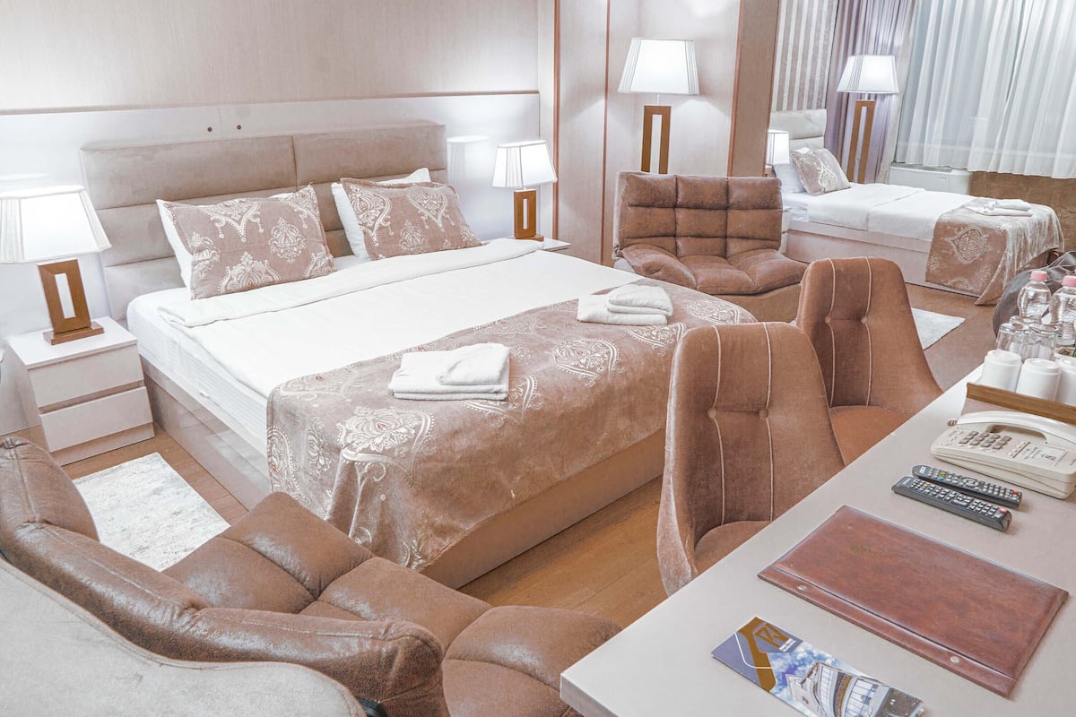 Classic Triple Room