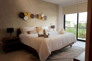 3 slaapkamers, een bureau, een strijkplank/strijkijzer, gratis wifi