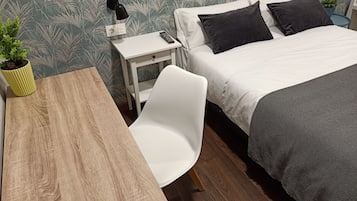 Basic Double or Twin Room, 2 Twin Beds, Ensuite, Ground Floor | Premium bedding, down comforters, memory foam beds