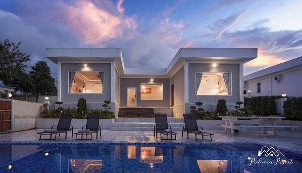 Minibar, desk, blackout drapes, iron/ironing board - Pidoma Resort by EHM (Sen Monorom)