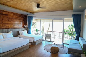 Private Family Pool Villa | 迷你吧、办公桌、遮光窗帘、熨斗/熨板