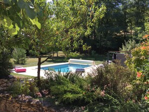 Piscine extérieure, piscine chauffée