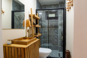 Deluxe-Zimmer | Badezimmer
