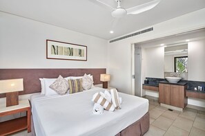 2 dormitorios, tabla de planchar con plancha, wifi gratis y ropa de cama