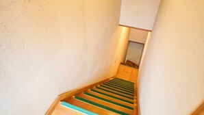 Basic House | Ruang tamu
