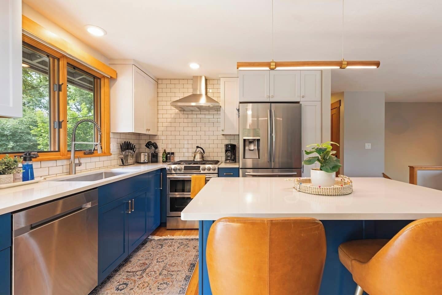 冰箱、微波炉、烤箱、炉灶