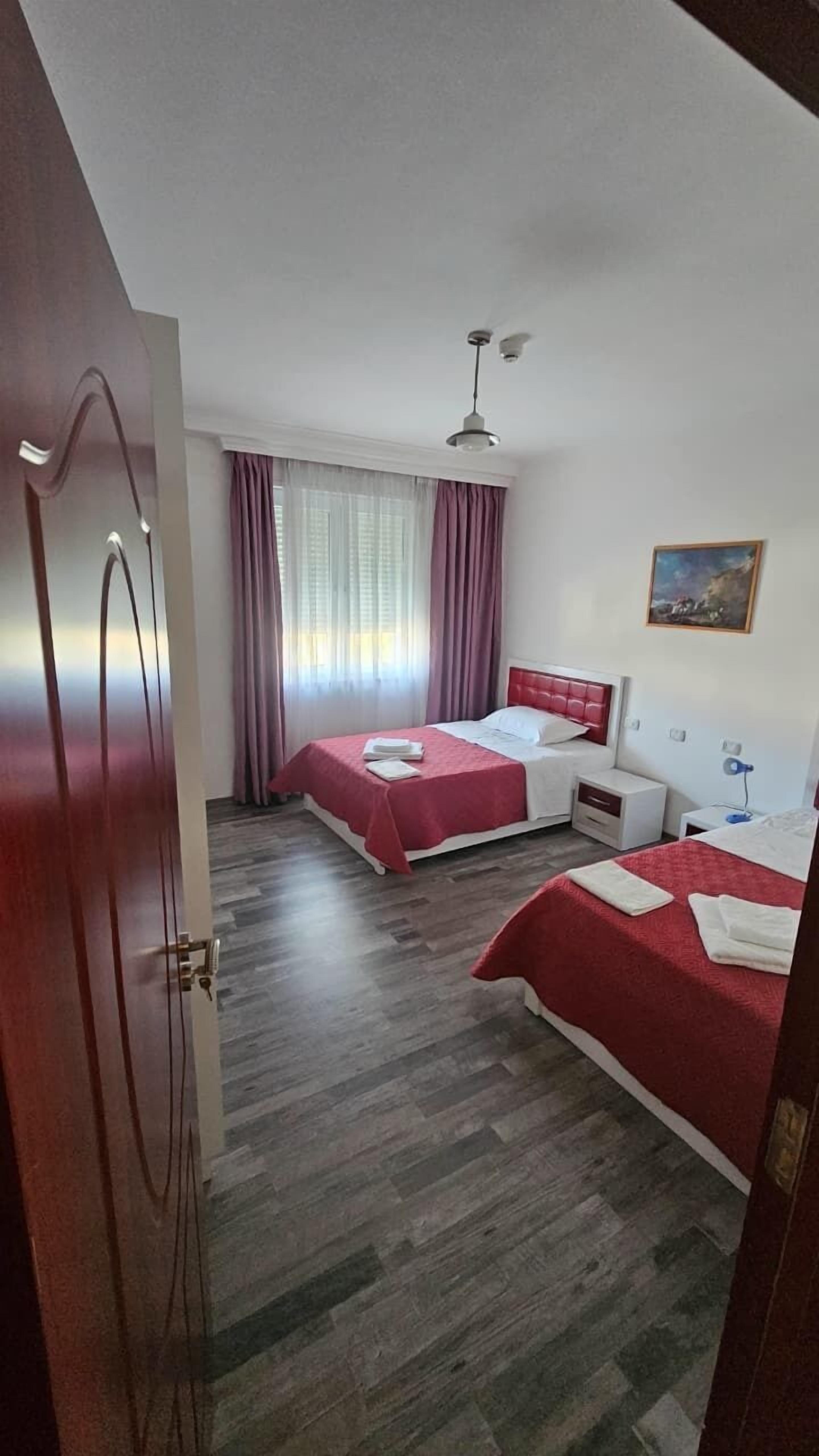 Premium bedding, in-room safe, desk, soundproofing