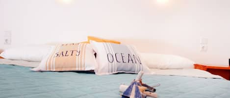 2 chambres, coffres-forts dans les chambres, bureau