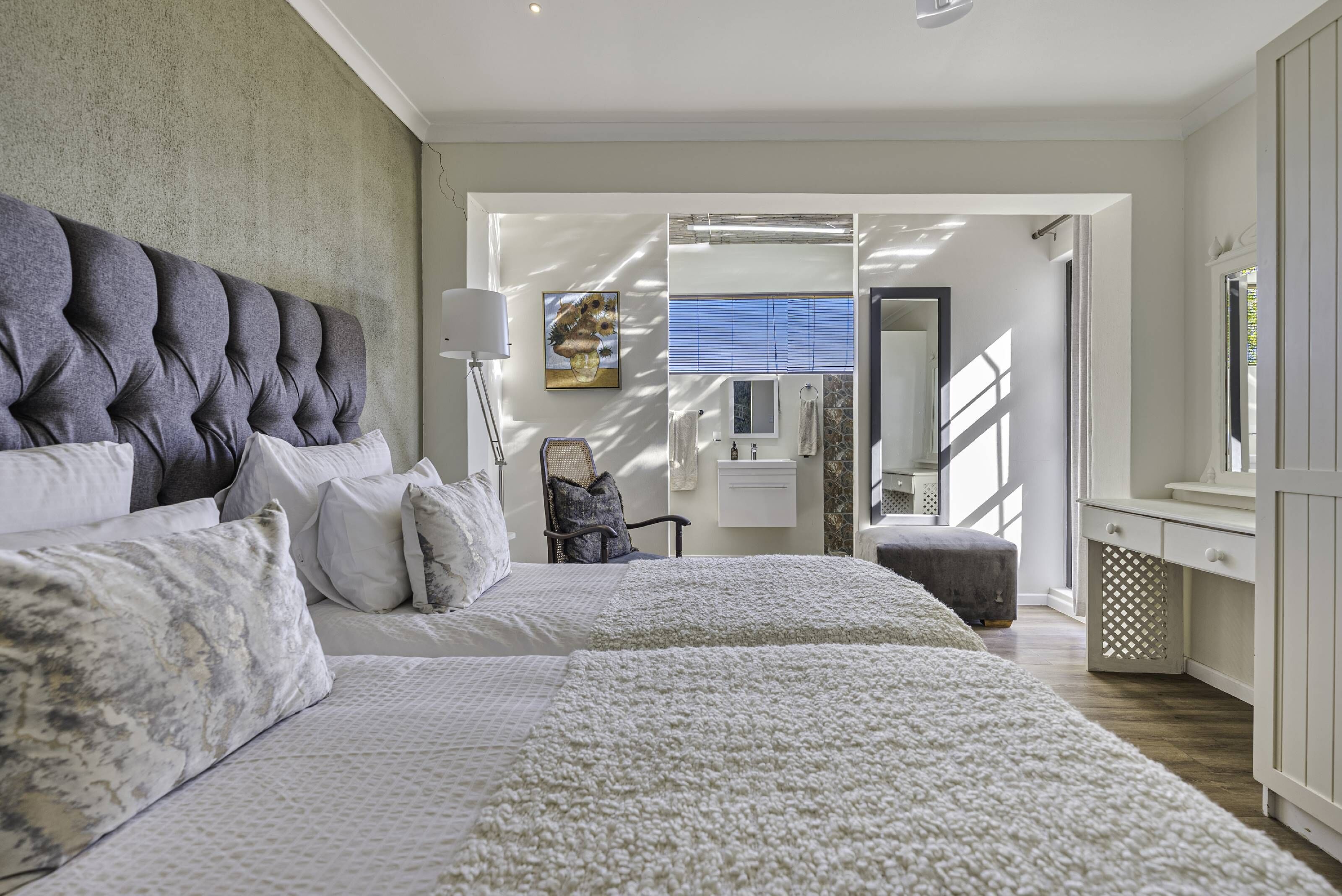 Chambre Confort avec lits jumeaux | Vue de la chambre