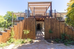 Fachada da propriedade