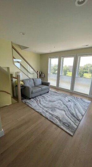 4 Schlafzimmer, Bügeleisen/Bügelbrett, kostenloses WLAN, Bettwäsche