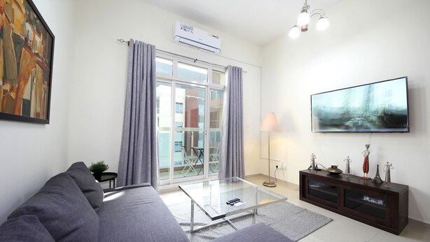 Standard Apartment | Living area - 1 Bedroom Apartment in La Vista 3 (Dubai)