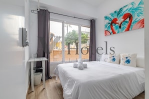 Habitación estándar doble, 1 cama doble, no fumadores | Edredones de plumas y wifi gratis