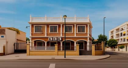 AYZ Elcano - Auto check-in property
