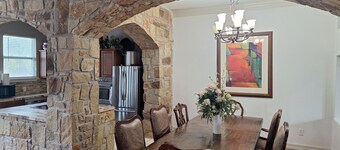 Large River Home with private pool, basketball court, private, pool table