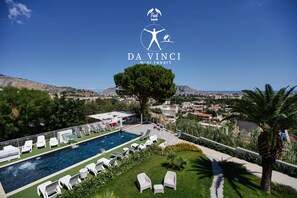 Piscina all'aperto
