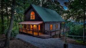 House, 3 Bedrooms | Exterior