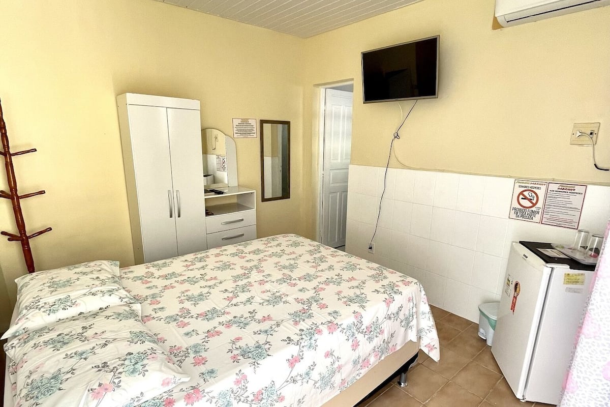 Habitación doble | Tabla de planchar con plancha y wifi gratis
