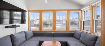 Dog Friendly home with Wi-Fi Close to downtown & 7 miles to RLM-Grizzly Grotto