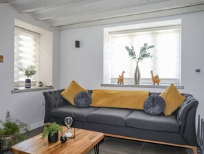 TV - Lleiniog Cottage (Beaumaris)