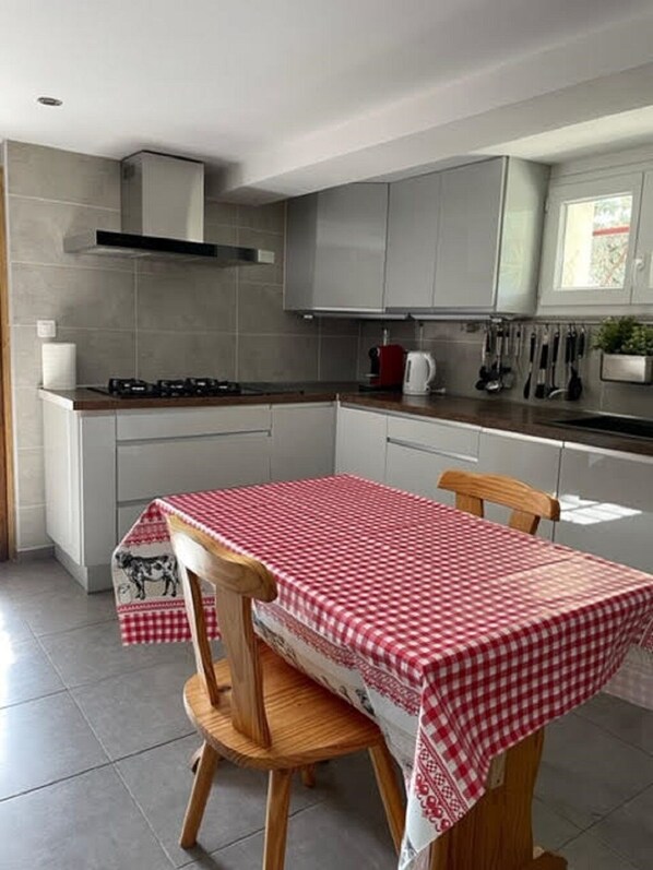 Dishwasher - Appartement Tout Équipé à Meylan (Meylan)