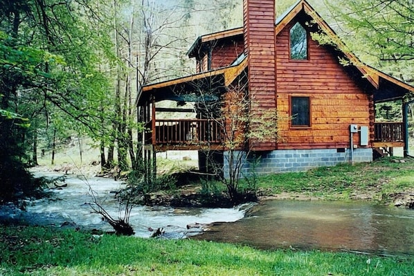 Cabin, 2 Bedrooms | Exterior