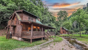 Cabin, 2 Bedrooms | Exterior