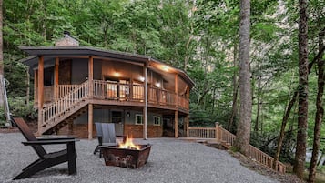 House, 1 Bedroom | Property grounds