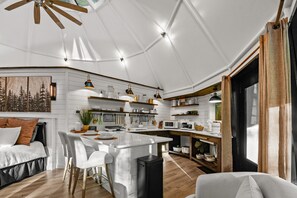 House, 1 Bedroom | Interior