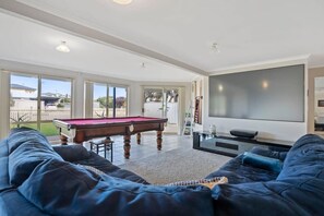 TV - 69 Shepherd Ave Goolwa South (Goolwa South)