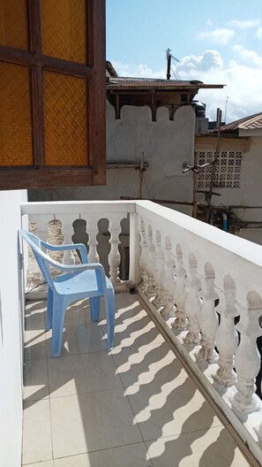 Standard Apartment | Free WiFi, bed sheets - Masala Living (Zanzibar Town)