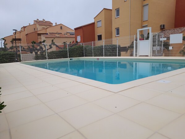 Pool - Logement rdc 8 Personnes Avec Ponton Pour Bateau (Le Barcarès)